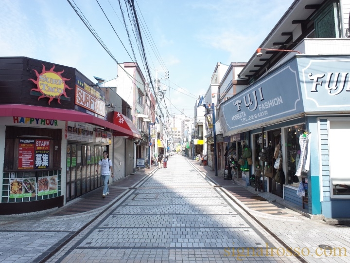 横須賀 退役軍人の会 Vfw 認定店 Honch Shell がドブ板通りにオープン シグナル ロッソ