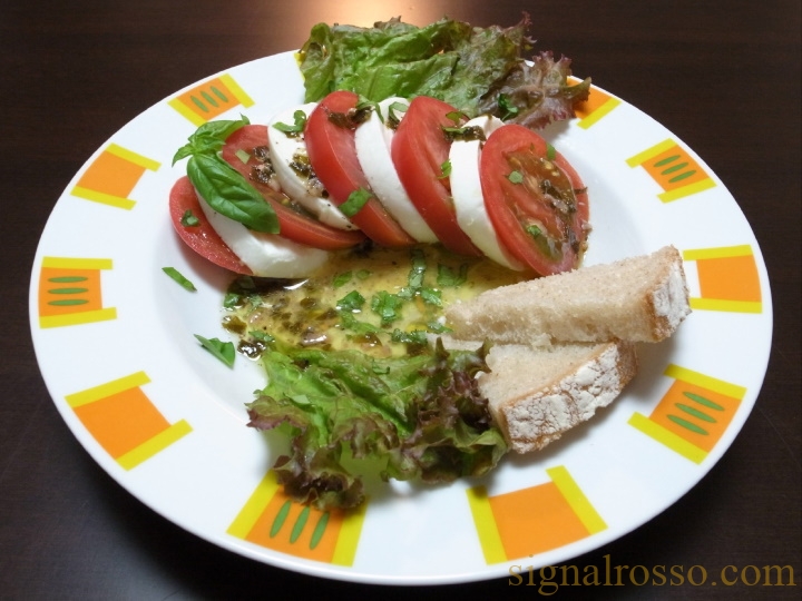 ジョジョ トニオさんのイタリア料理を再現してみた 改 モッツァレッラチーズとトマトのサラダ 第4部 シグナル ロッソ
